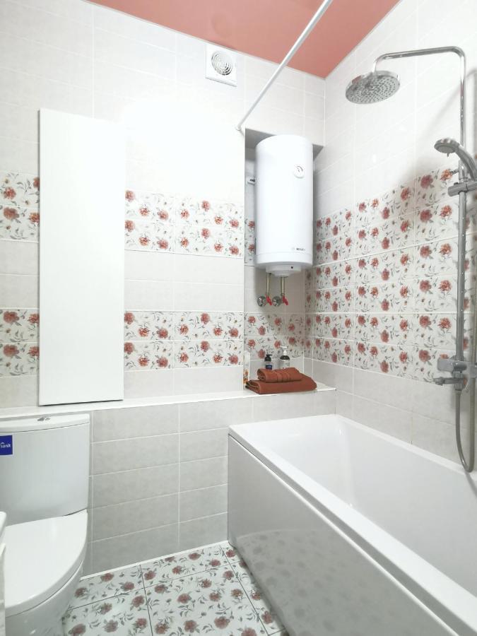 Manufactura Luxery Apartments Sumy Exteriér fotografie
